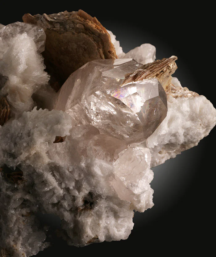 Topaz, Mica, and Albite - Image 4