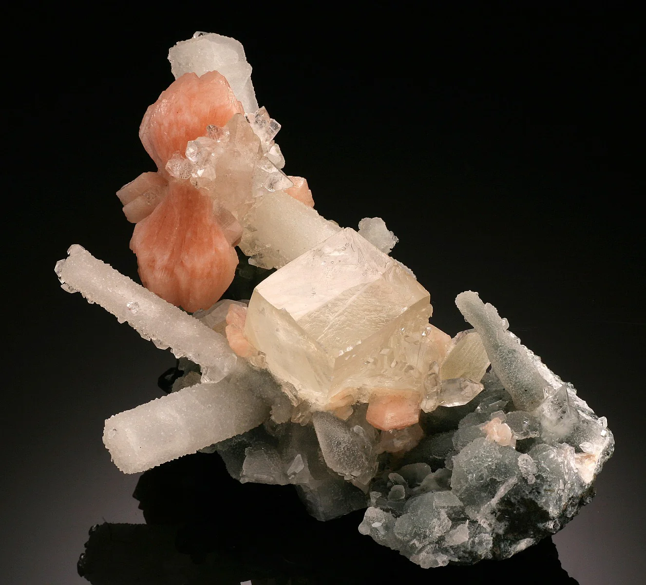 Apophyllite / Stilbite / Calcite (with stand) - Image 6