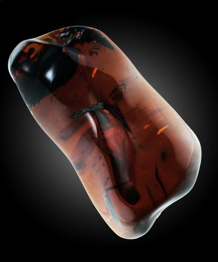 Large Green Amber Specimen (244.7 grams!) - Image 4