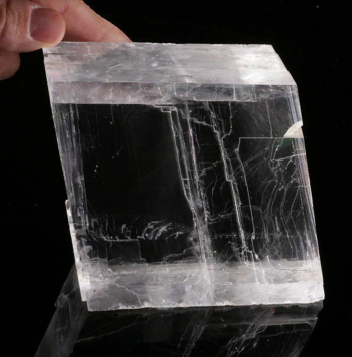 Optical Calcite - Iceland - Image 3