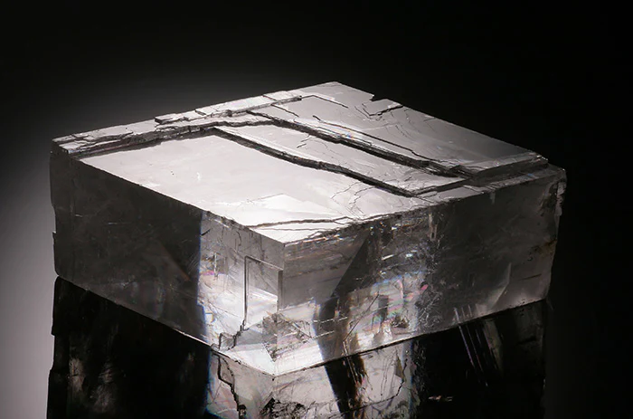 Optical Calcite - Iceland - Image 4